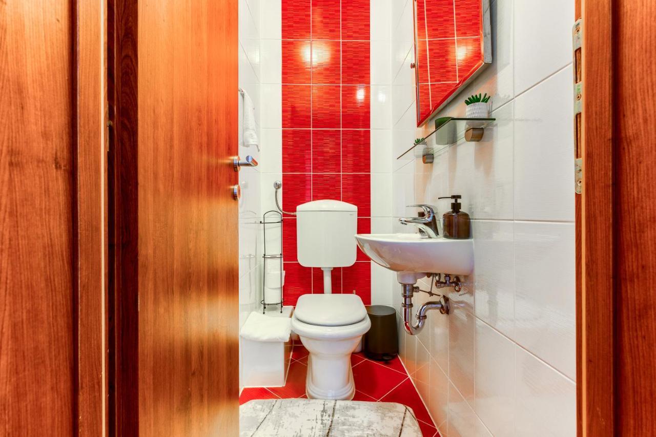 Omis Wind Rose Apartment מראה חיצוני תמונה