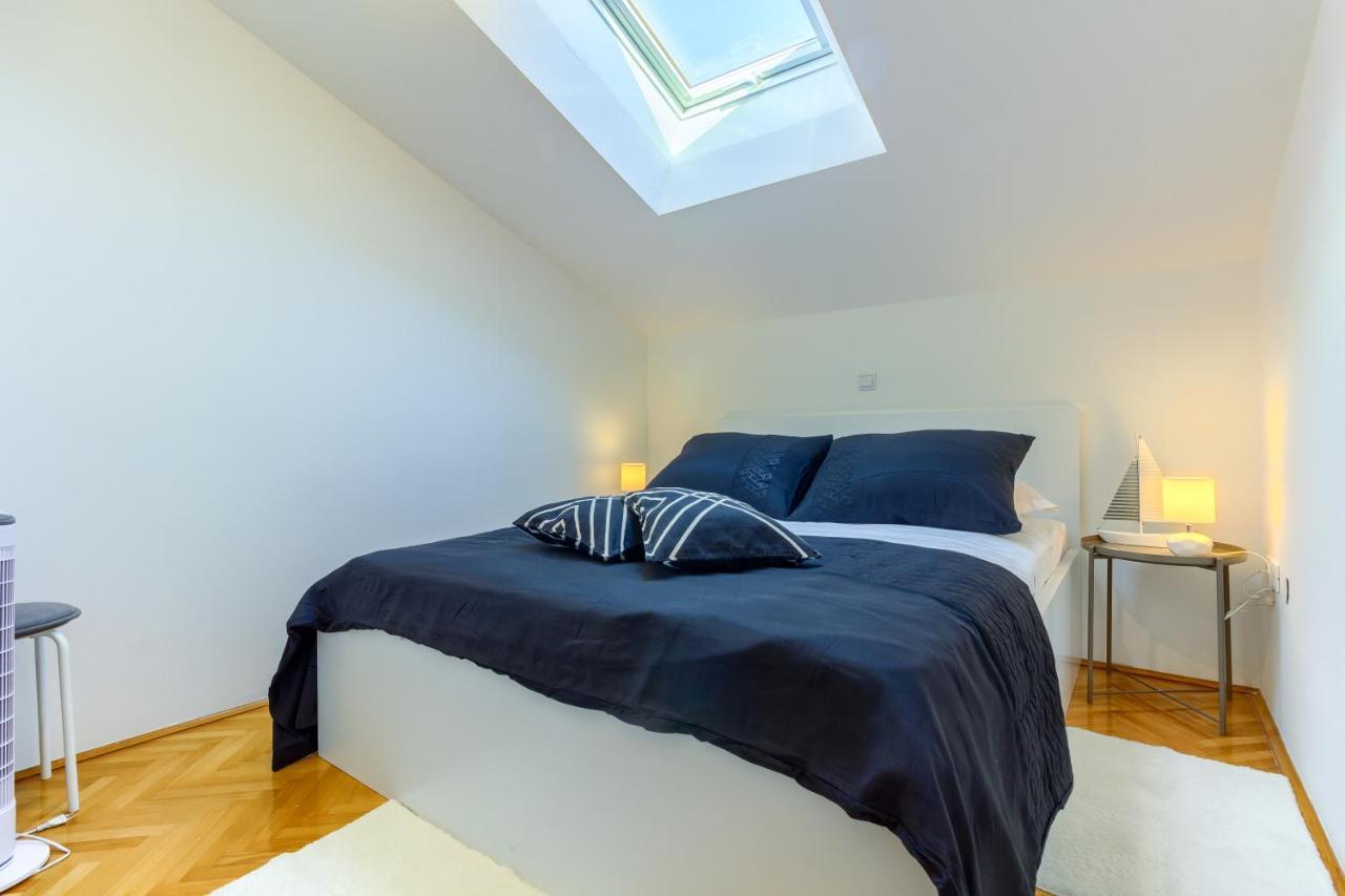 Omis Wind Rose Apartment מראה חיצוני תמונה