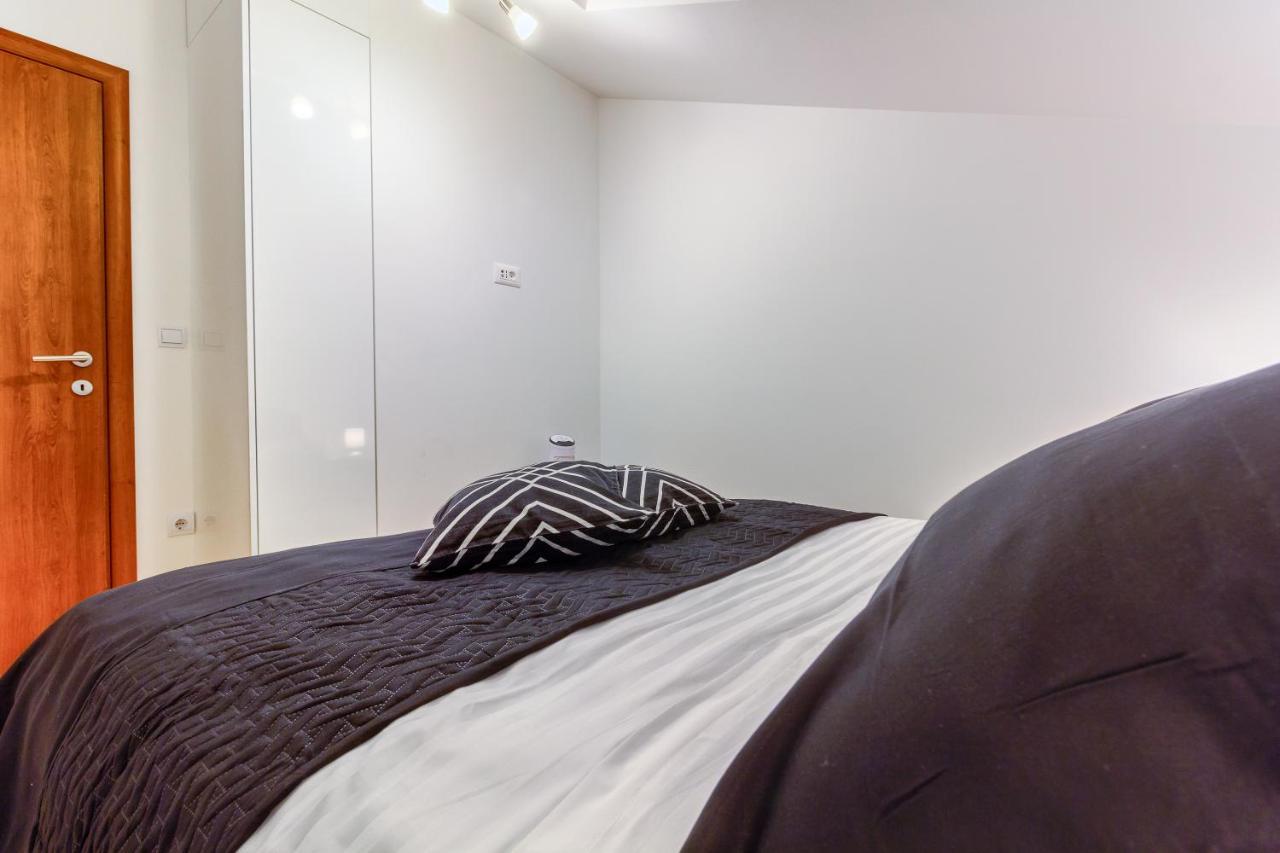 Omis Wind Rose Apartment מראה חיצוני תמונה