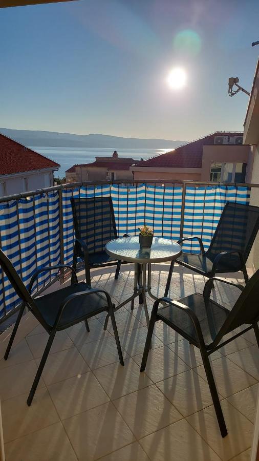 Omis Wind Rose Apartment מראה חיצוני תמונה